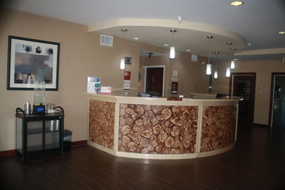 Comfort Suites Bloomington I-55 And I-74 Extérieur photo