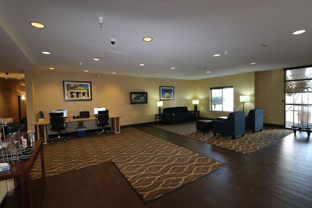 Comfort Suites Bloomington I-55 And I-74 Extérieur photo
