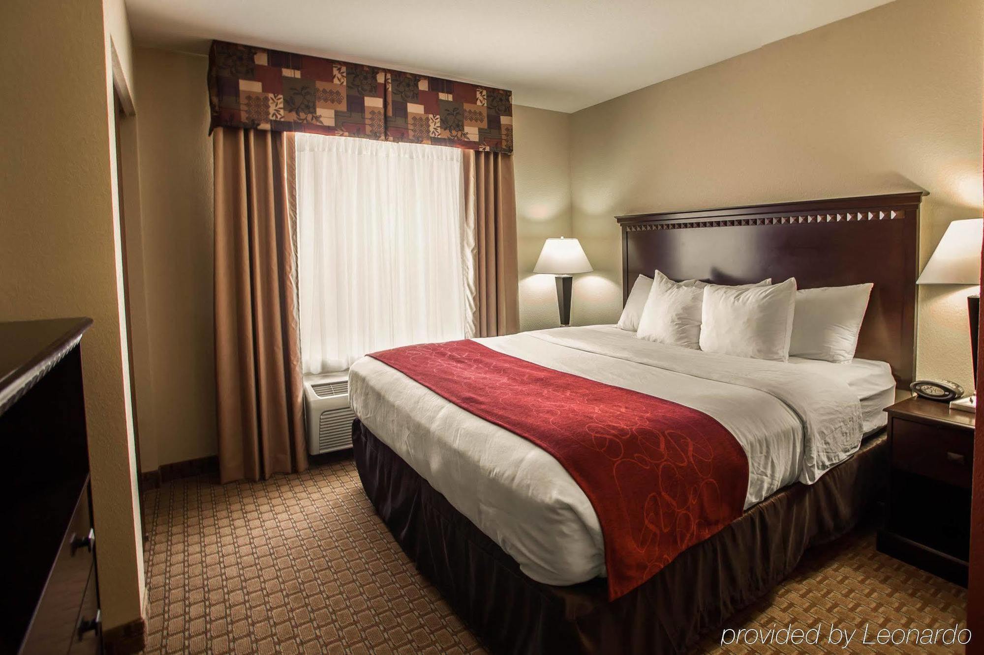 Comfort Suites Bloomington I-55 And I-74 Extérieur photo